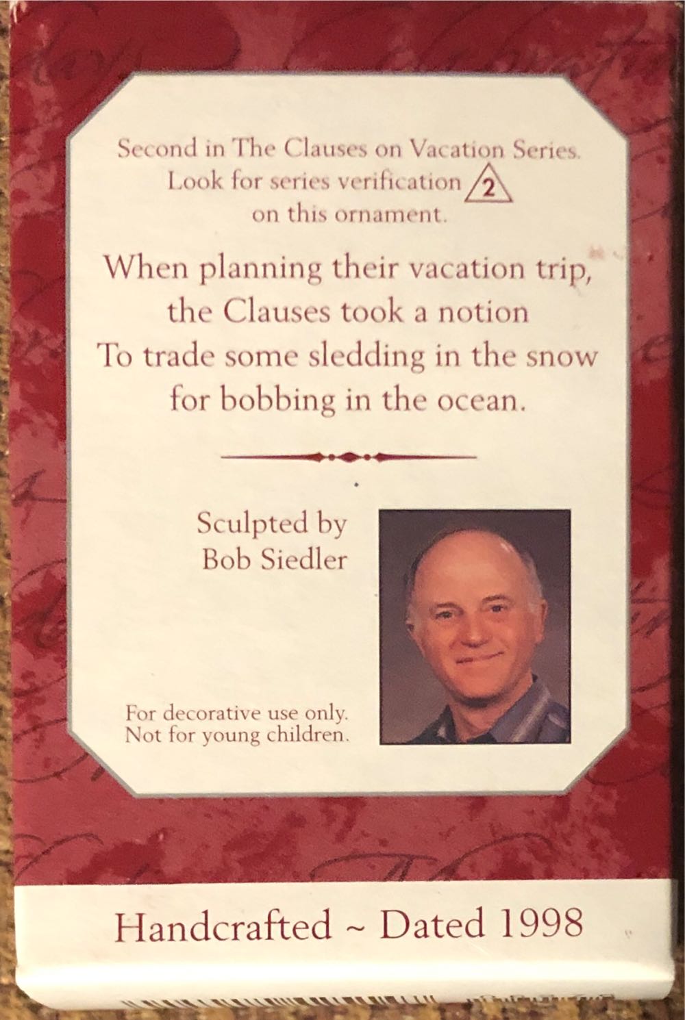 The Clauses On Vacation - 2nd (Clauses On Vacation) ornament collectible [Barcode 015012425147] - Main Image 3