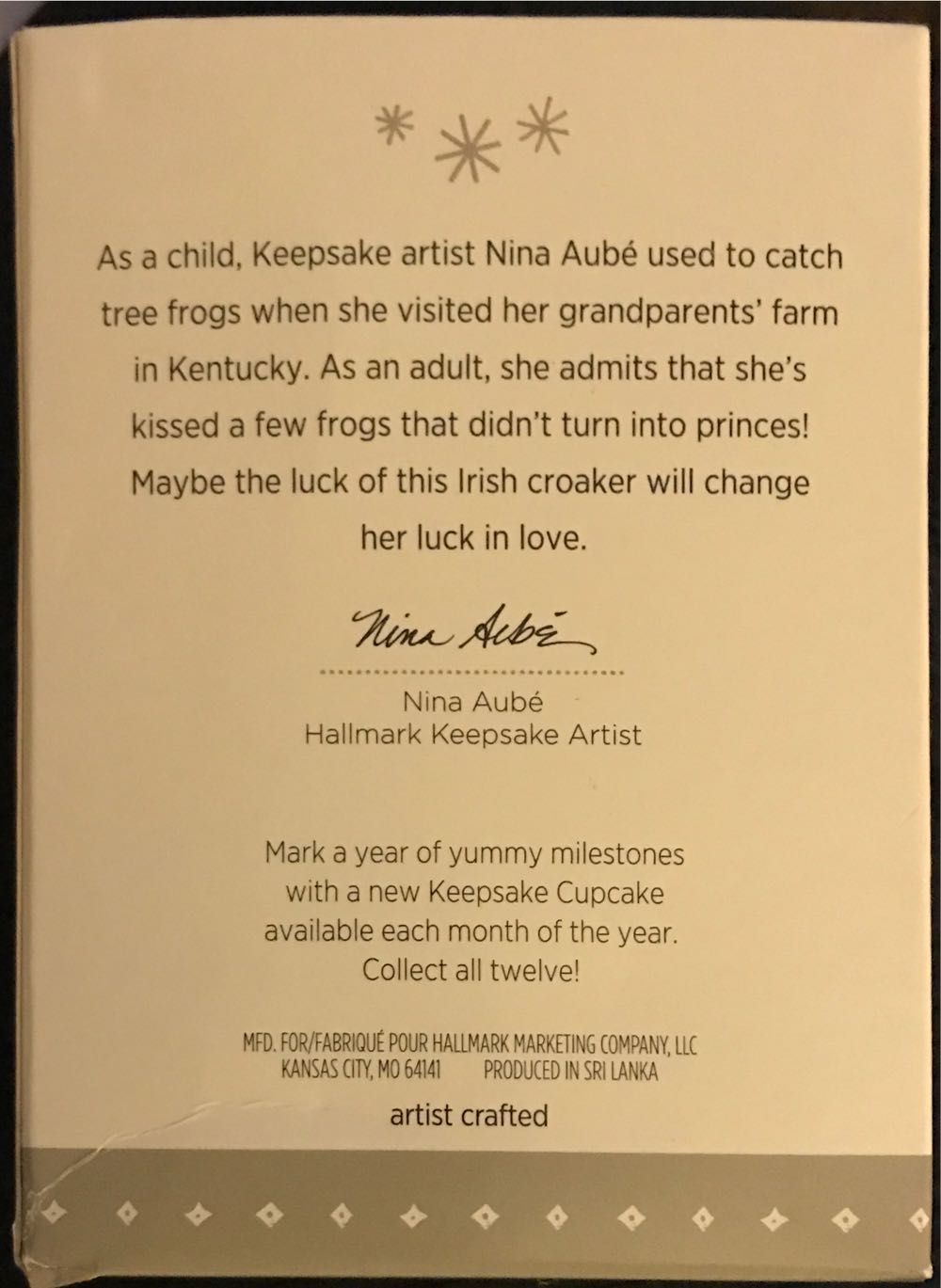 Keepsake Cupcakes #8 Lucky Leap-rechaun - Monthly Cupcake (Cupcake, Frog) ornament collectible [Barcode 763795982653] - Main Image 2