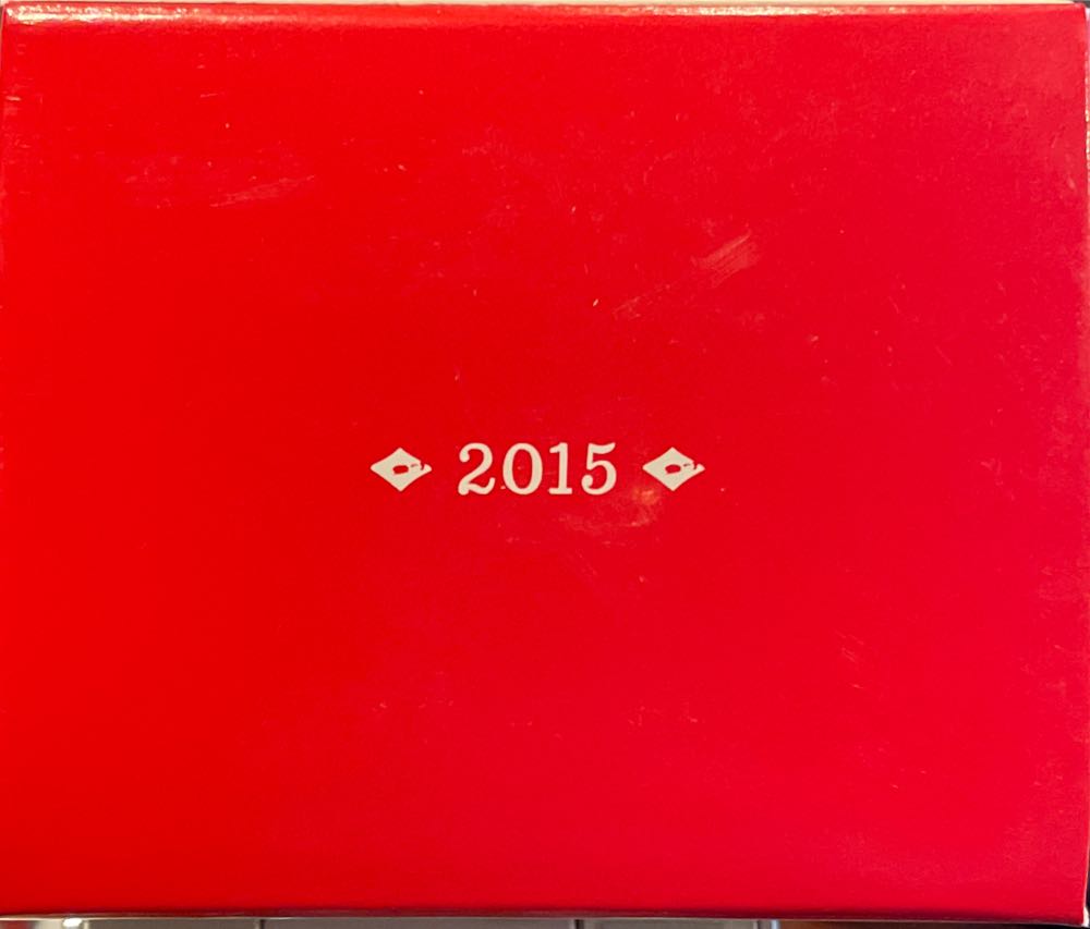 Lynda Carter As Wonder Woman - DC Comics (Wonder Woman) ornament collectible [Barcode 763795988709] - Main Image 4