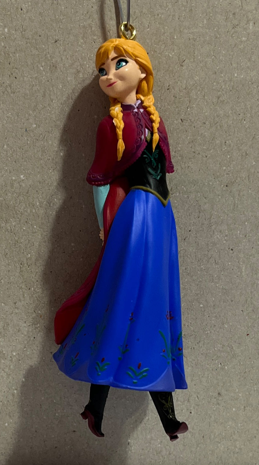 Princess Anna - Frozen (Disney Frozen) ornament collectible [Barcode 763795999545] - Main Image 4