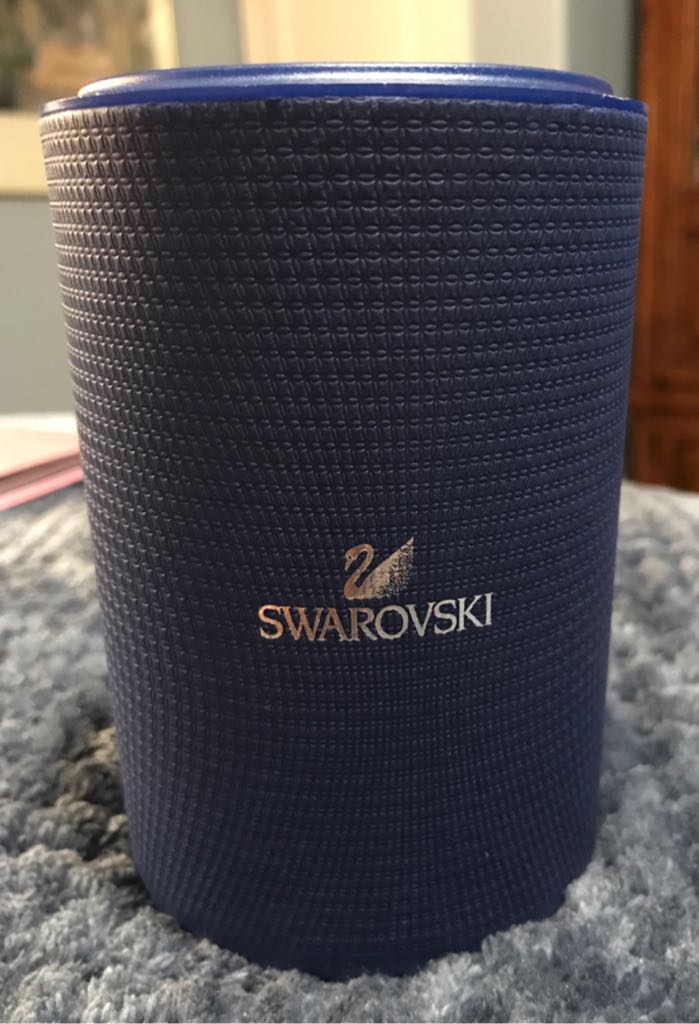 Swarovski Cinderella’s Slipper  (Disney) ornament collectible [Barcode 768549413377] - Main Image 2