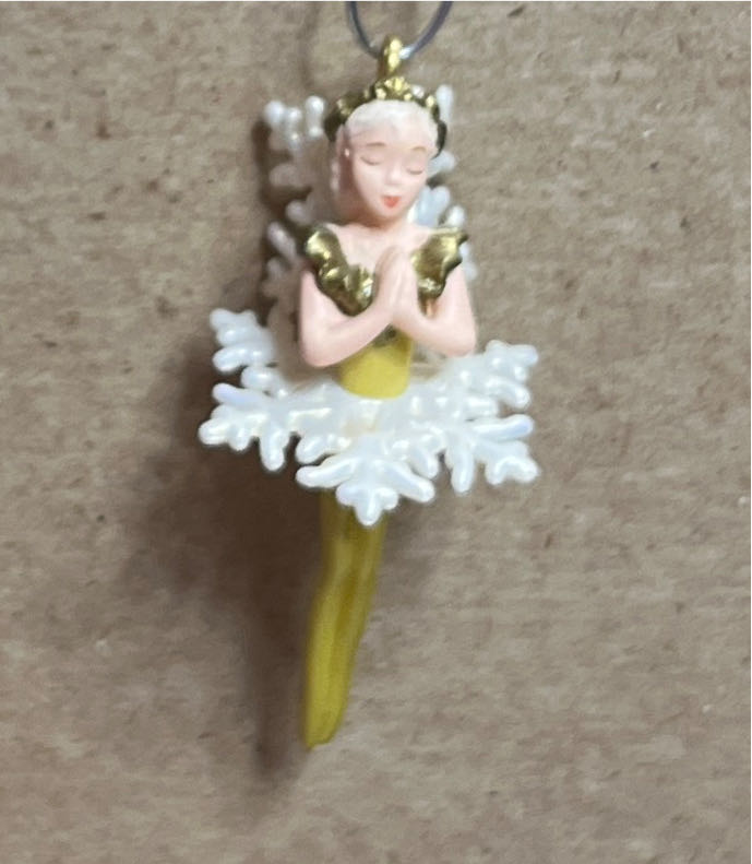 Snowflake Ballet - Snowflake Ballet Miniature (Ballet) ornament collectible [Barcode 015012430691] - Main Image 3