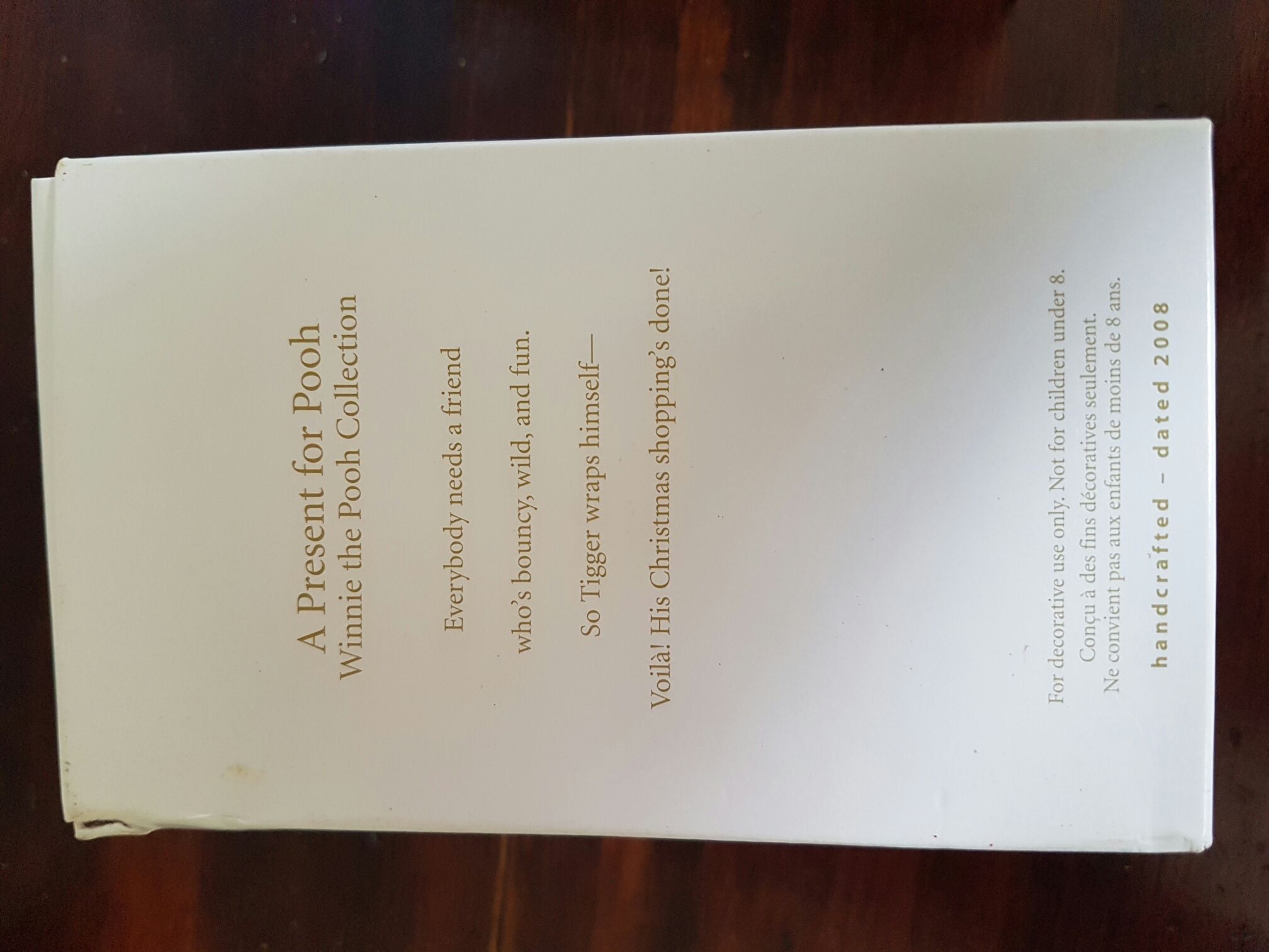 A Present for Pooh - Disney (Winnie the Pooh) ornament collectible [Barcode 795902017392] - Main Image 2