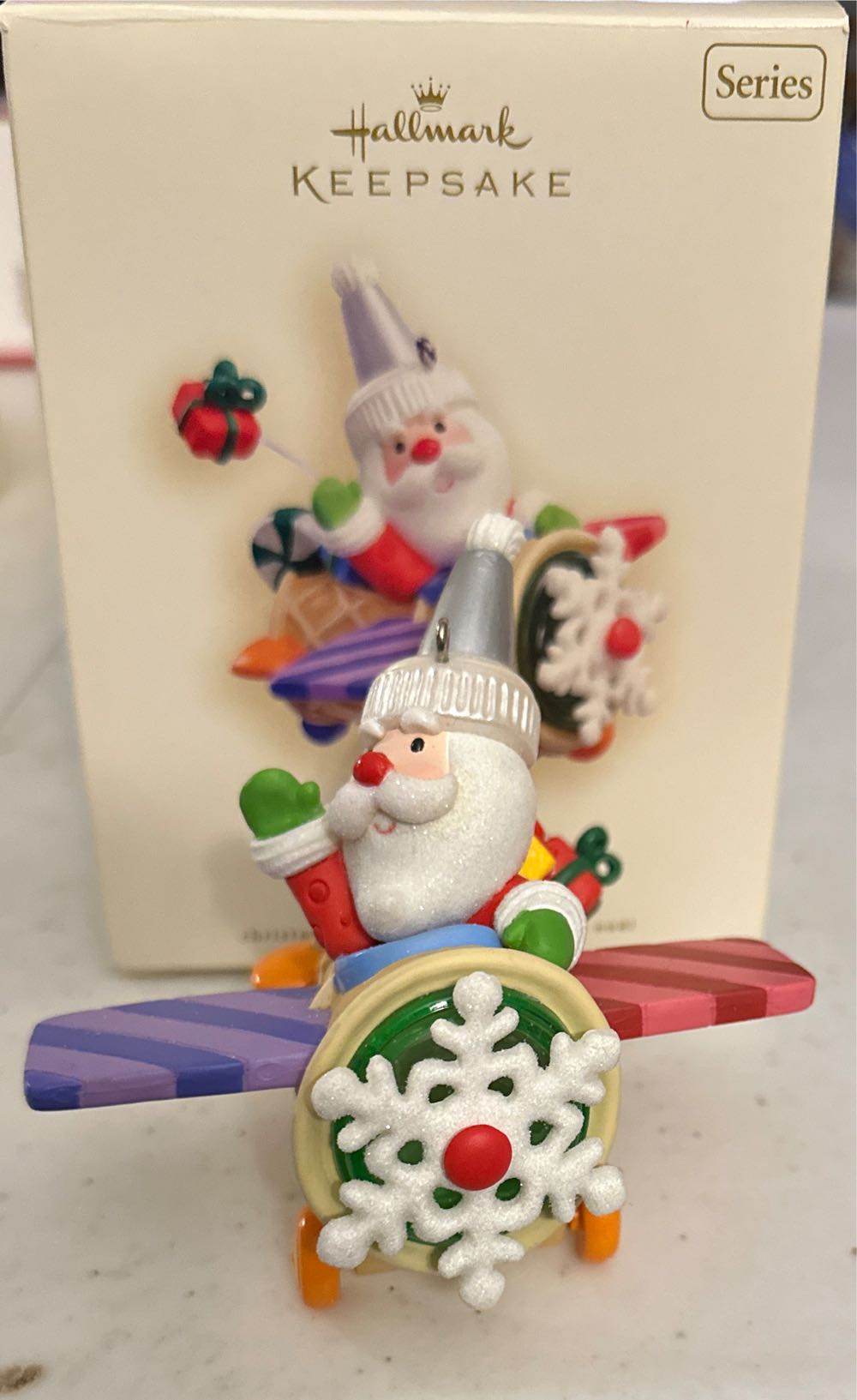 Santa’s Sweet Ride #2 (2008) - Santa’s Sweet Ride (Santa) ornament collectible [Barcode 795902019129] - Main Image 4