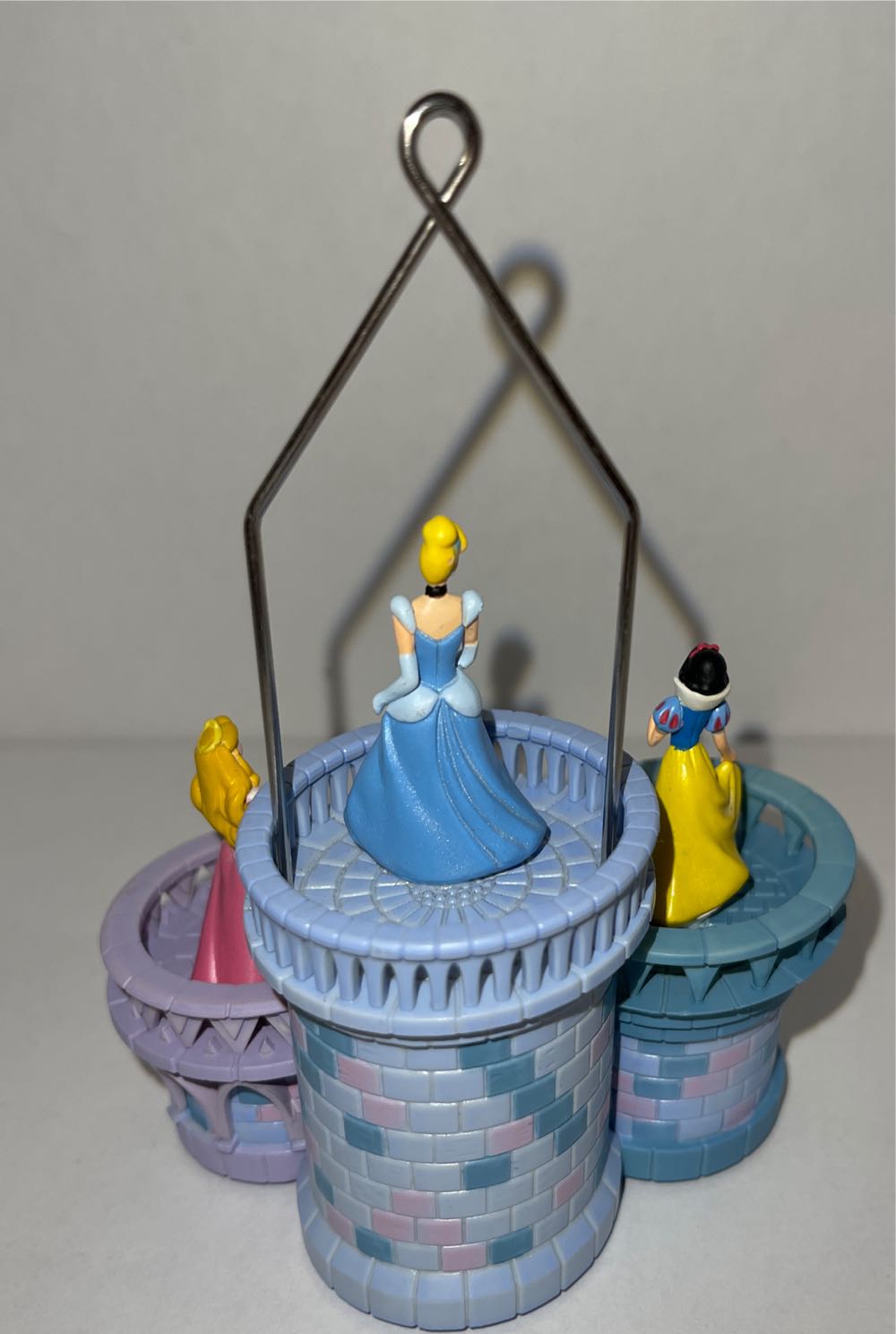 Princess Dreams - Disney Cinderella (Walt Disney Productions) ornament collectible [Barcode 795902019372] - Main Image 4