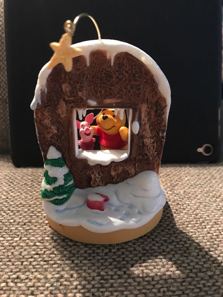 Lucky Star - Winnie the Pooh (Winnie the Pooh) ornament collectible [Barcode 795902024680] - Main Image 2