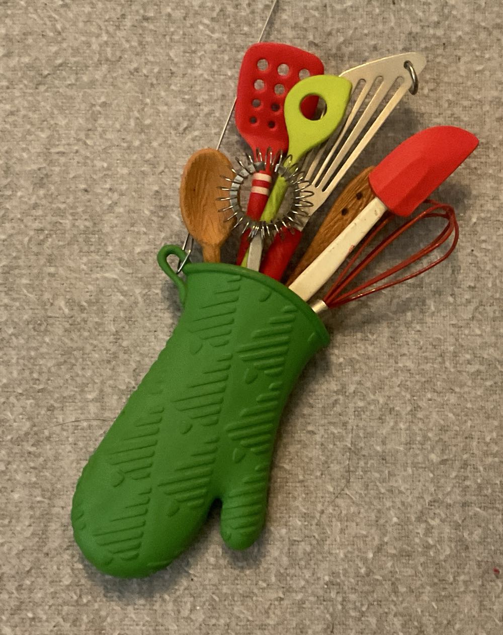 All Through The Kitchen  - Cooking (Kitchen Utensils, Cooking, Food) ornament collectible [Barcode 795902024864] - Main Image 4