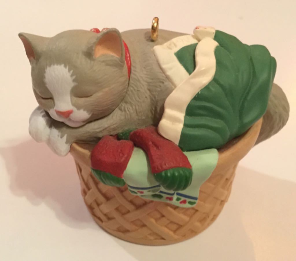 Cat Naps 1998 #5 - Cat Naps (Cat Kittens) ornament collectible [Barcode 015012432121] - Main Image 2