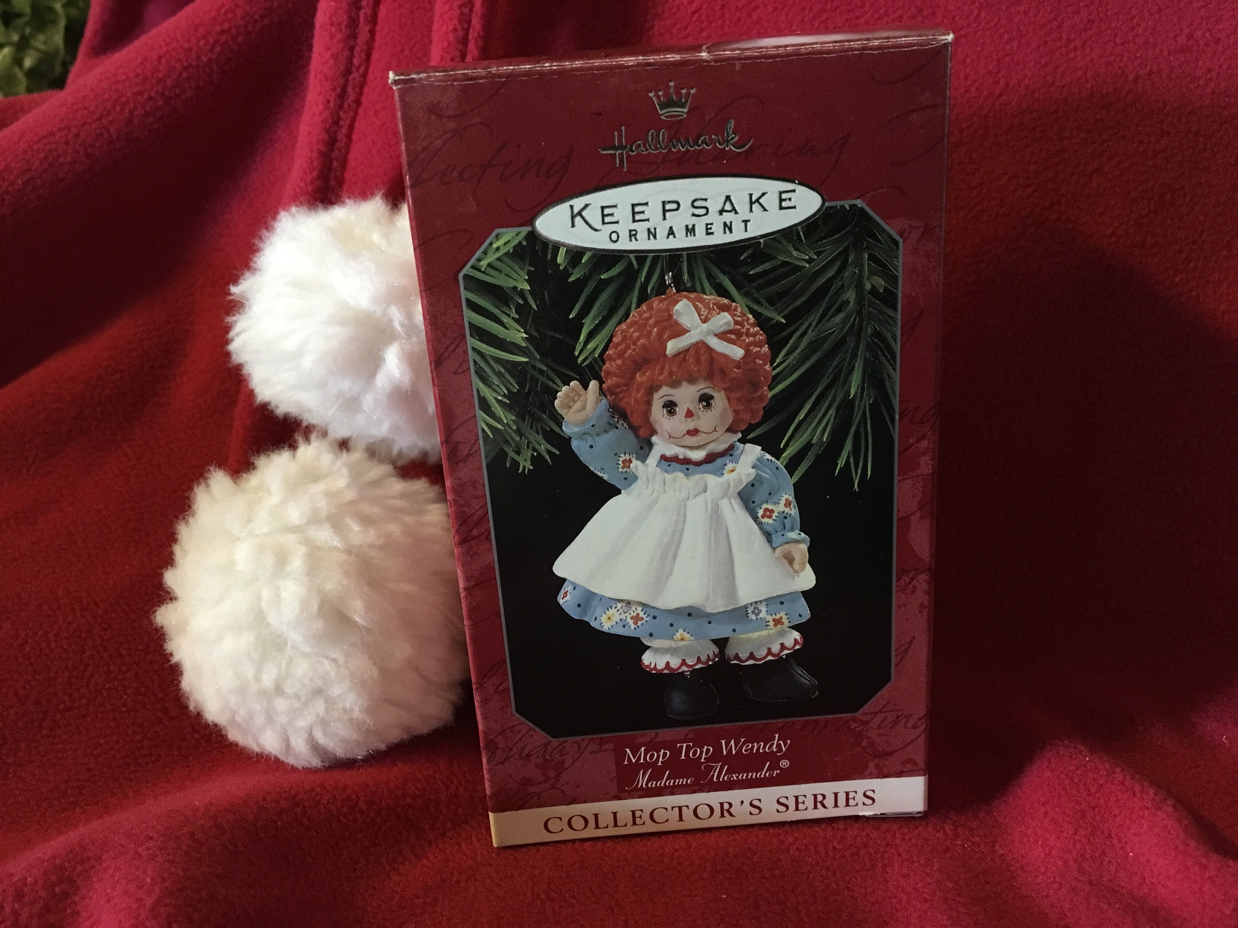 Madam Alexander Mop Top Wendy #3 - Madame Alexander (Raggedy Ann) ornament collectible [Barcode 015012432251] - Main Image 2