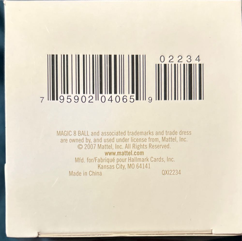 Magic 8 Ball - Magic 8 Ball (Toys) ornament collectible [Barcode 795902040659] - Main Image 3