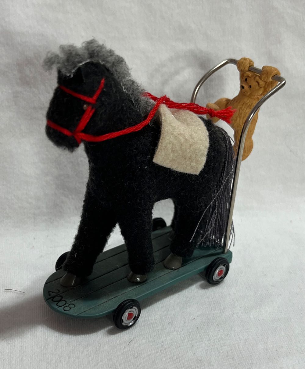 Pony For Christmas #9 Repaint (2008) - A Pony For Christmas (A Pony For Christmas) ornament collectible [Barcode 795902048808] - Main Image 3