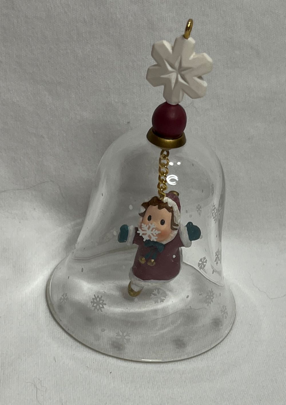Swinging In The Snow  (Bell) ornament collectible [Barcode 015012433029] - Main Image 3