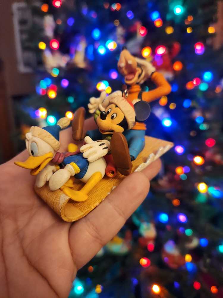 Look Out Below! - Disney - Mickey And Friends (Mickey & Friends) ornament collectible [Barcode 795902078836] - Main Image 3