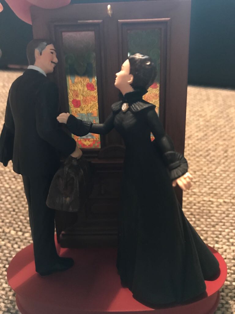 Gone With The Wind- Frankly, My Dear - Gone With The Wind (Gone With The Wind) ornament collectible [Barcode 795902078928] - Main Image 2