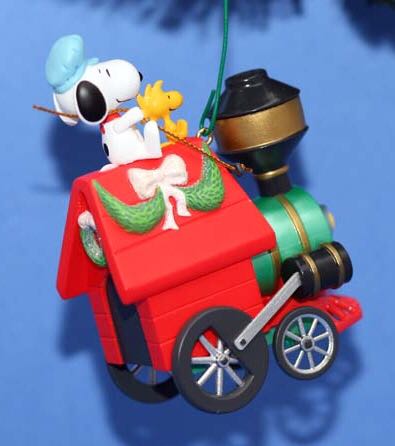 All Aboard for Holiday Fun - The Peanuts Gang (Peanuts) ornament collectible [Barcode 795902080570] - Main Image 2