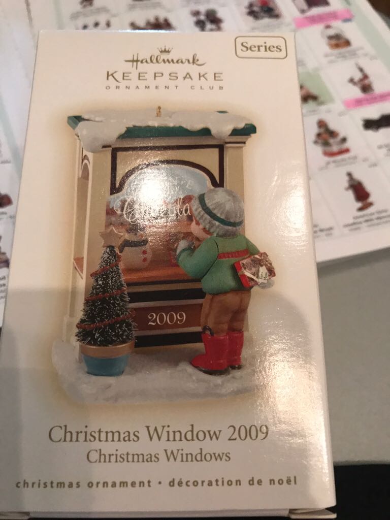 Christmas Window 2009 #7 Chocolate Shop - Christmas Windows (Christmas Window KOC) ornament collectible [Barcode 795902083427] - Main Image 2