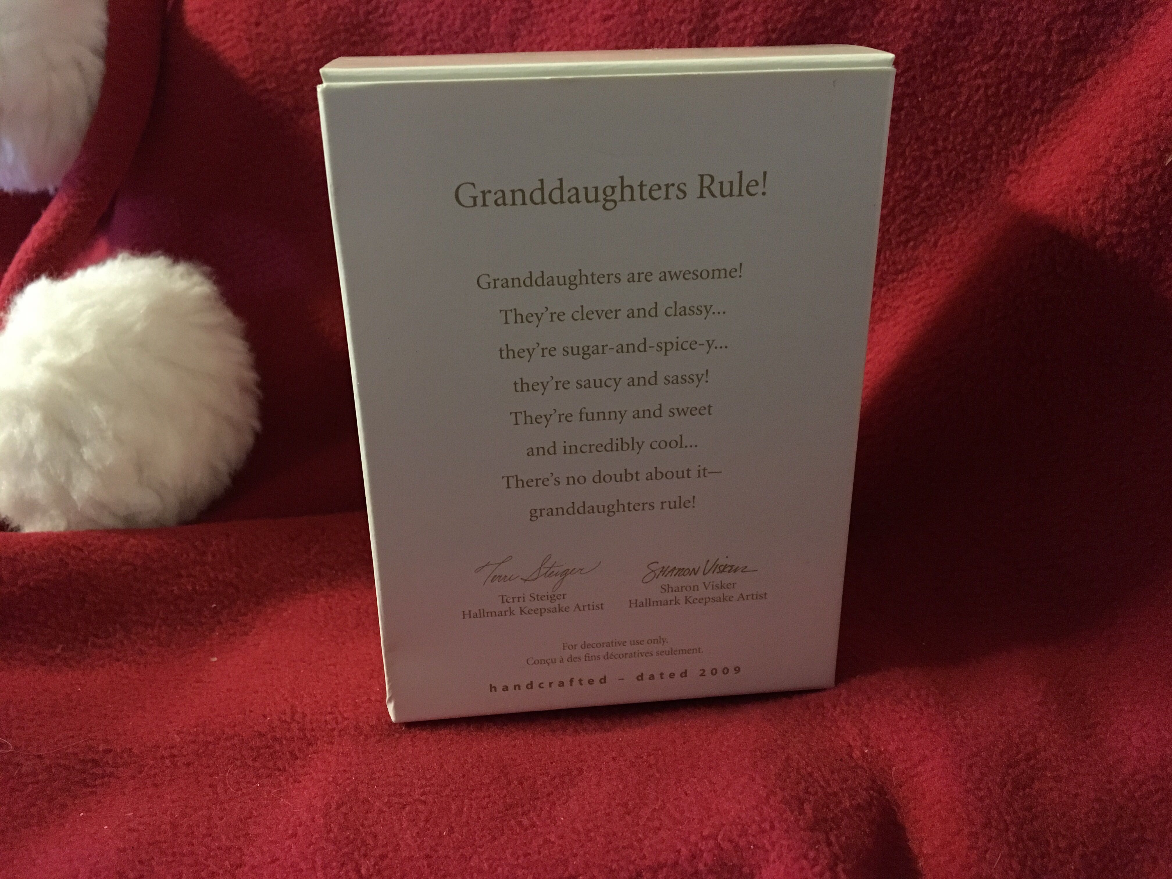 Granddaughter  (Family) ornament collectible [Barcode 795902087043] - Main Image 2