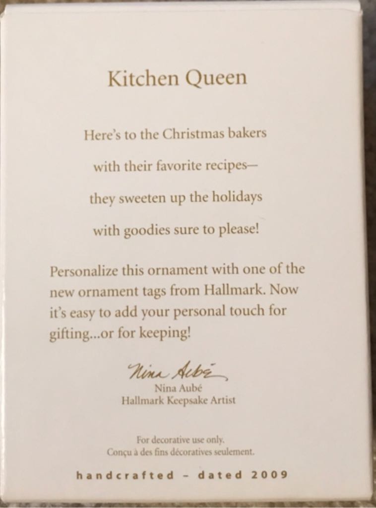 Kitchen Queen  (food) ornament collectible [Barcode 795902087166] - Main Image 2