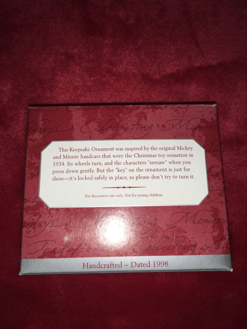 The Mickey And Minnie Handcar - Mickey & Minnie (Disney) ornament collectible [Barcode 015012433562] - Main Image 2