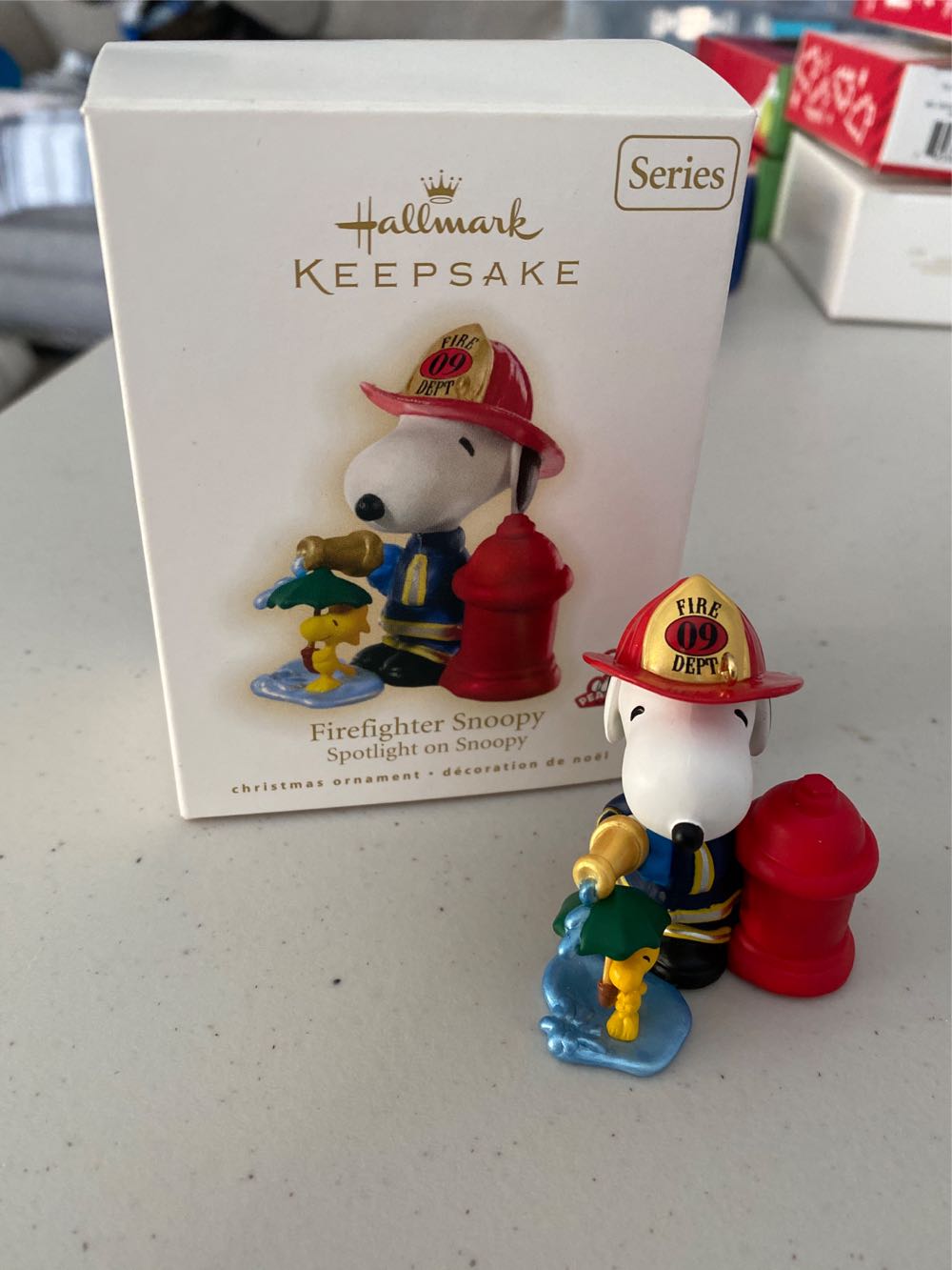 Firefighter Snoopy #12 - Spotlight On Snoopy (Peanuts) ornament collectible [Barcode 795902088262] - Main Image 4
