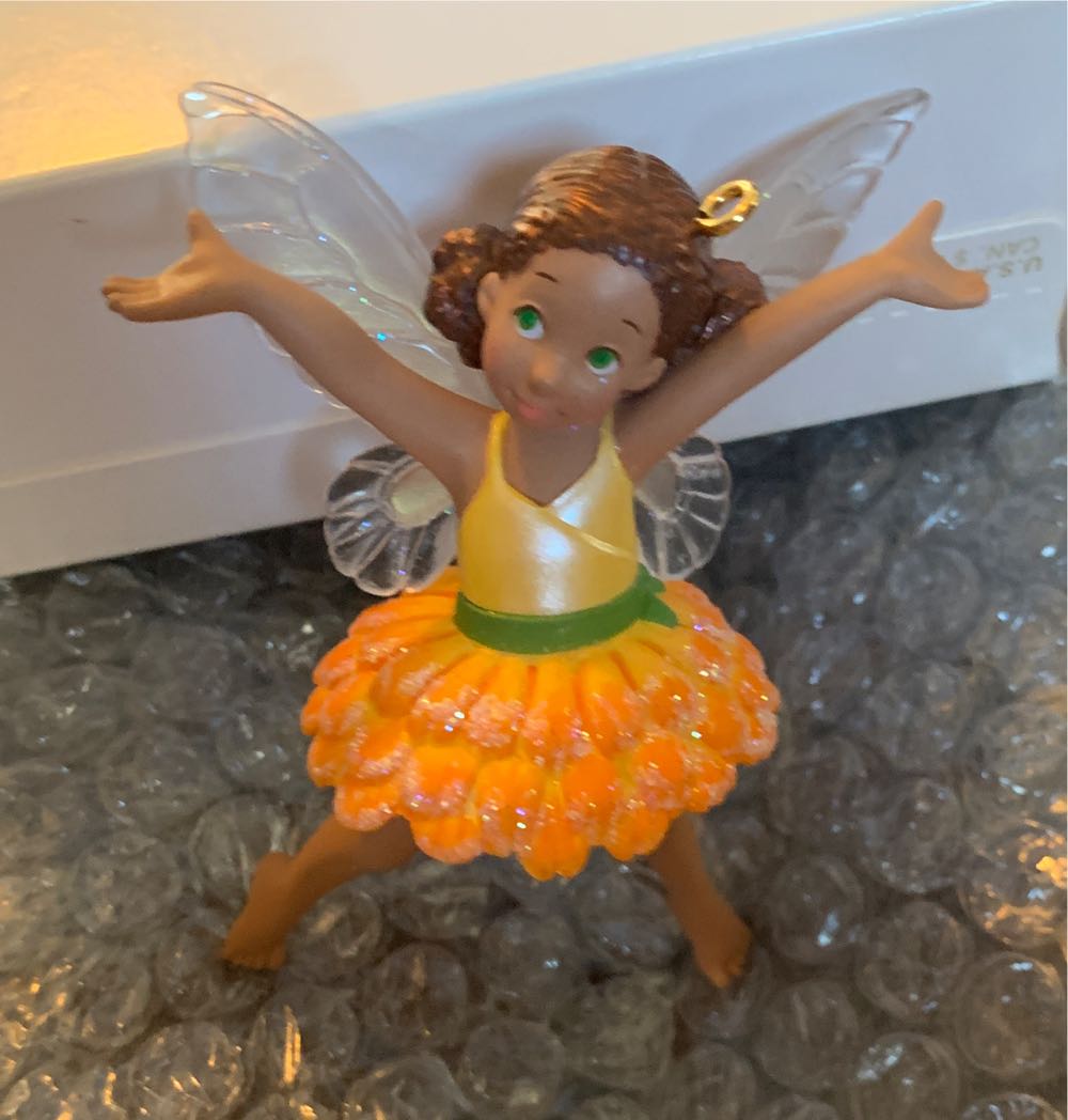 Marigold Fairy #5 - Fairy Messengers (Fairy) ornament collectible [Barcode 795902088293] - Main Image 3