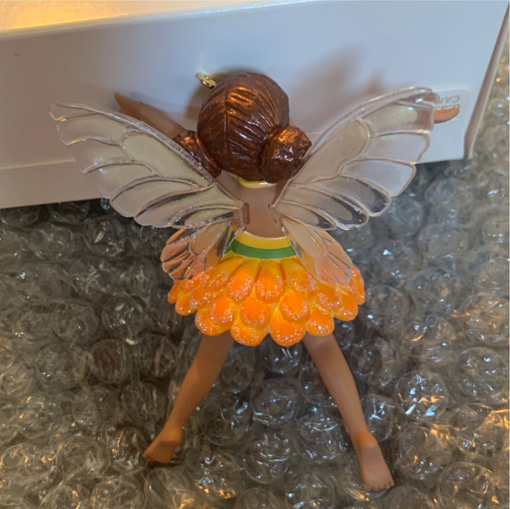 Marigold Fairy #5 - Fairy Messengers (Fairy) ornament collectible [Barcode 795902088293] - Main Image 4
