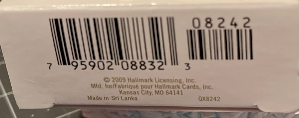 Season’s Treatings #1 (2009) - Season’s Treatings (Food, Cookies) ornament collectible [Barcode 795902088323] - Main Image 3