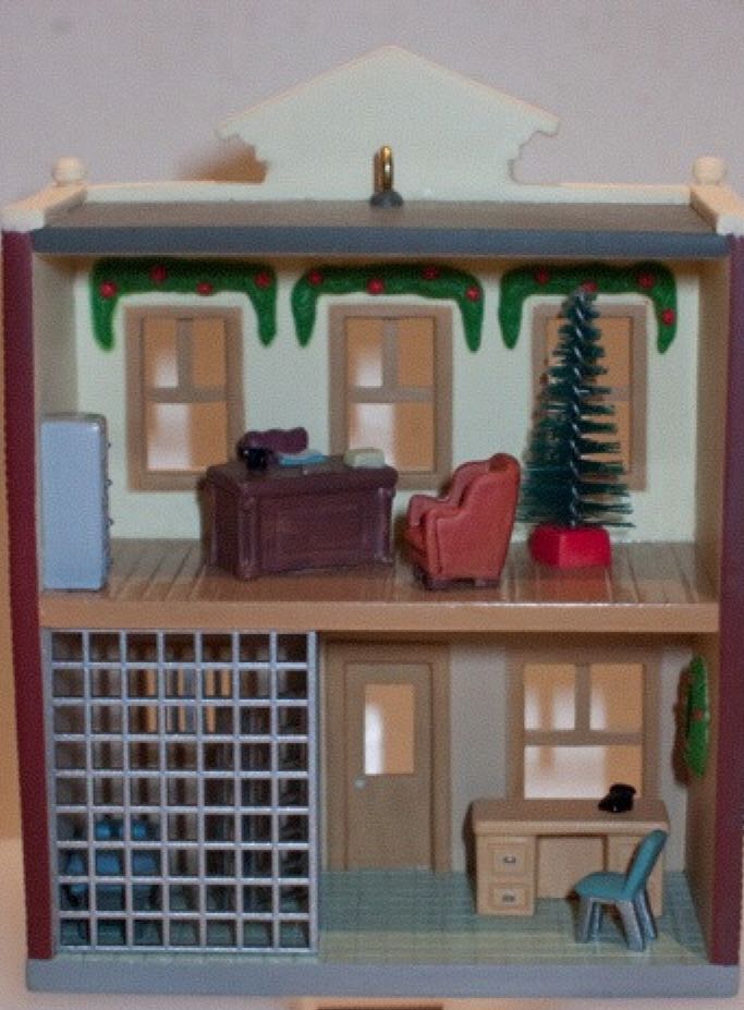 Keepsake Korners Police Station - Nostalgic Houses & Shops (Buildings) ornament collectible [Barcode 795902088460] - Main Image 2