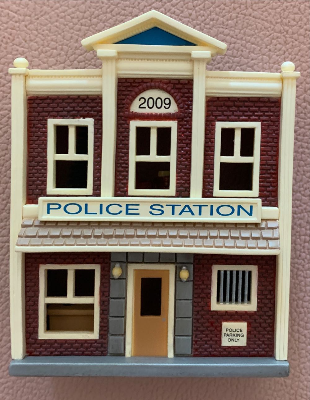 Keepsake Korners Police Station - Nostalgic Houses & Shops (Buildings) ornament collectible [Barcode 795902088460] - Main Image 3