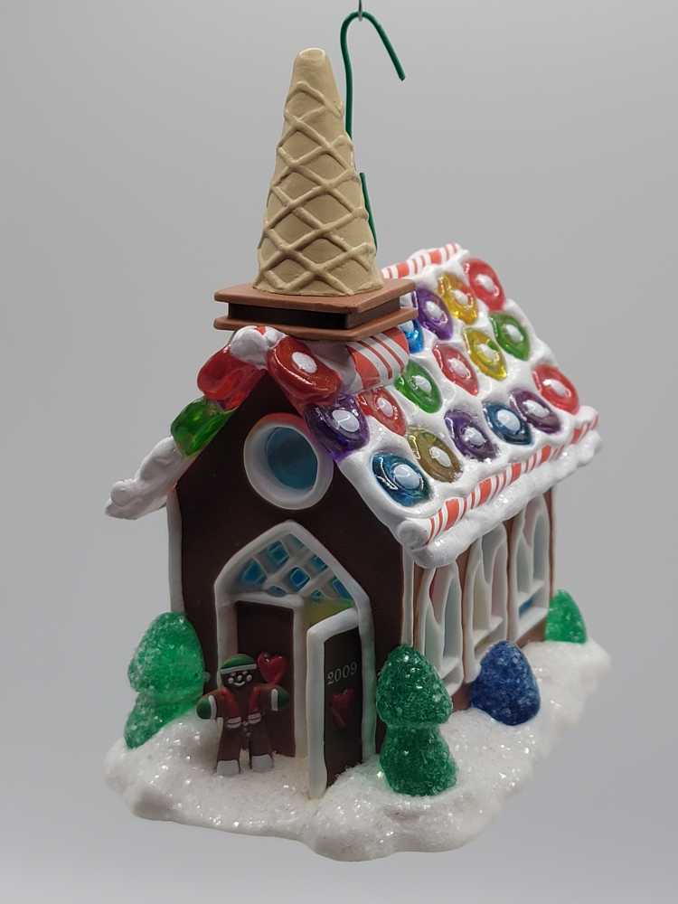 Noelville: 04: Community Church - Noelville (Noelville) ornament collectible [Barcode 795902088491] - Main Image 3