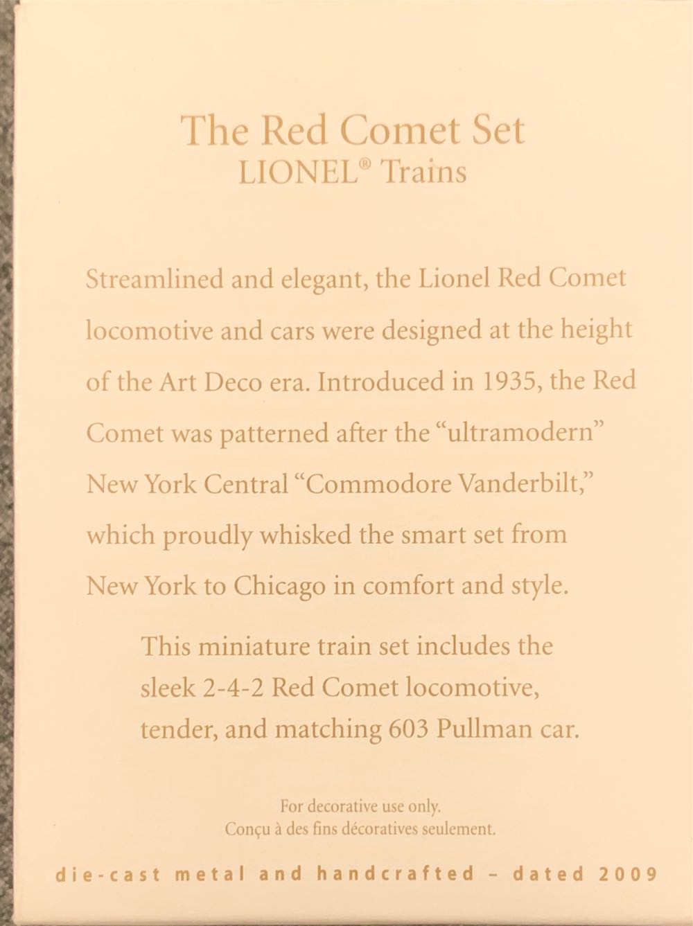 The Red Comet Set - Lionel Train Miniature (Trains, Mini) ornament collectible [Barcode 795902088705] - Main Image 2