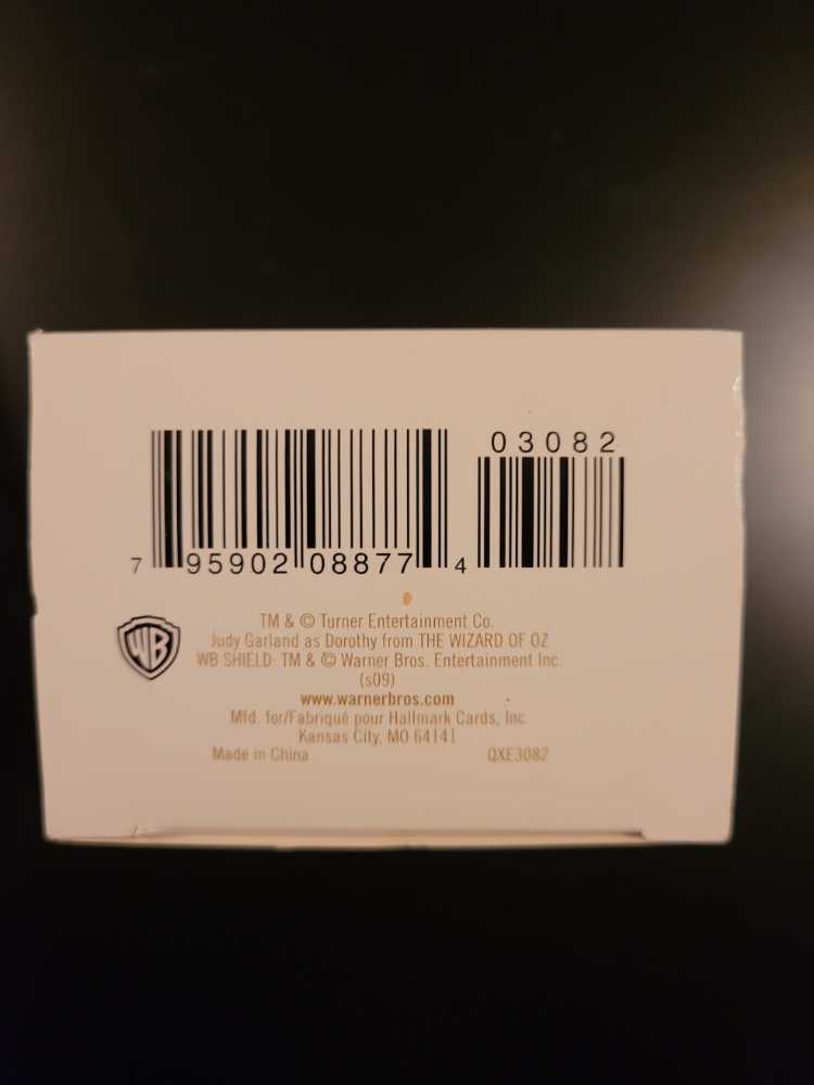 Dorothy’s ruby slippers - The Wizard Of Oz (The Wizard Of Oz) ornament collectible [Barcode 795902088774] - Main Image 3