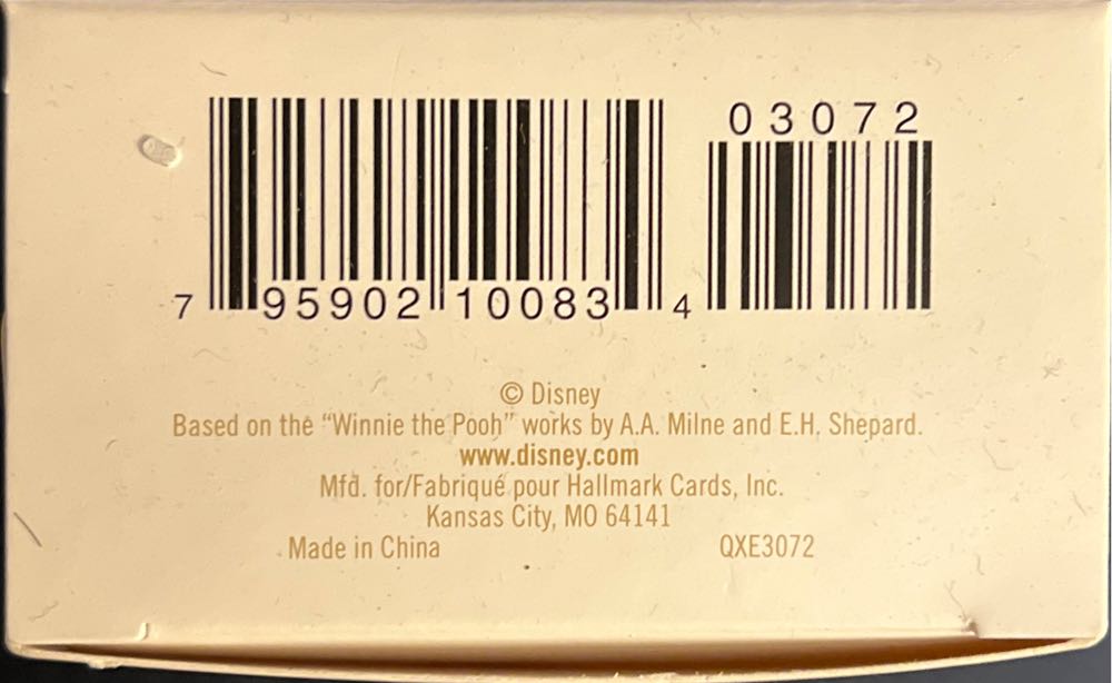 Pooh’s Twinkly Snowflake - Disney Winnie The Pooh (Disney Winnie the Pooh) ornament collectible [Barcode 795902100834] - Main Image 3