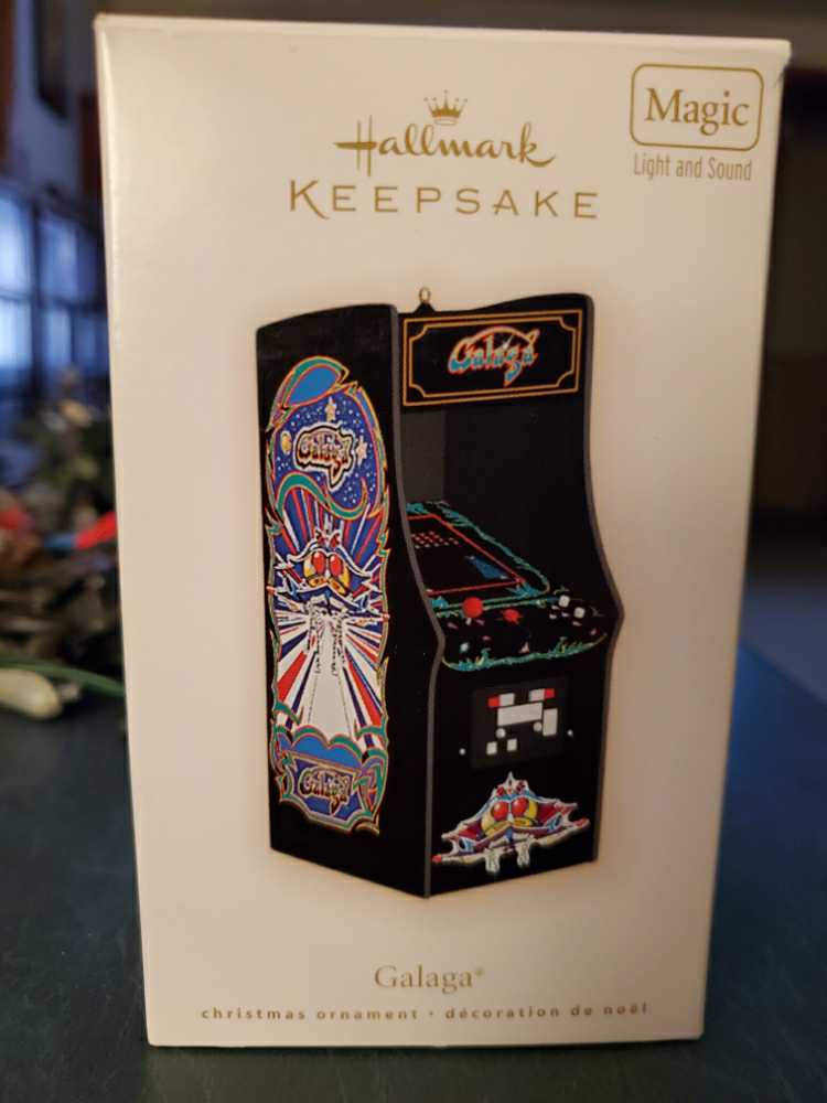 Galaga - Arcade Cabinets (Arcade) ornament collectible [Barcode 795902106102] - Main Image 3