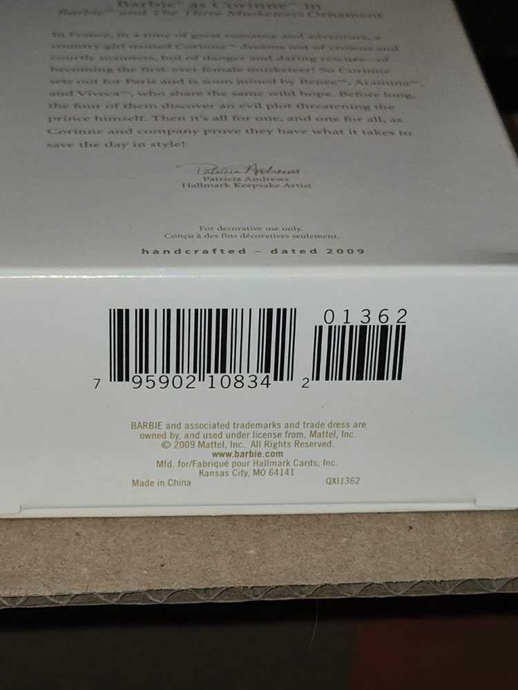Barbie as Corinne in ”Barbie and The Three Musketeers” - Barbie (Barbie) ornament collectible [Barcode 795902108342] - Main Image 3