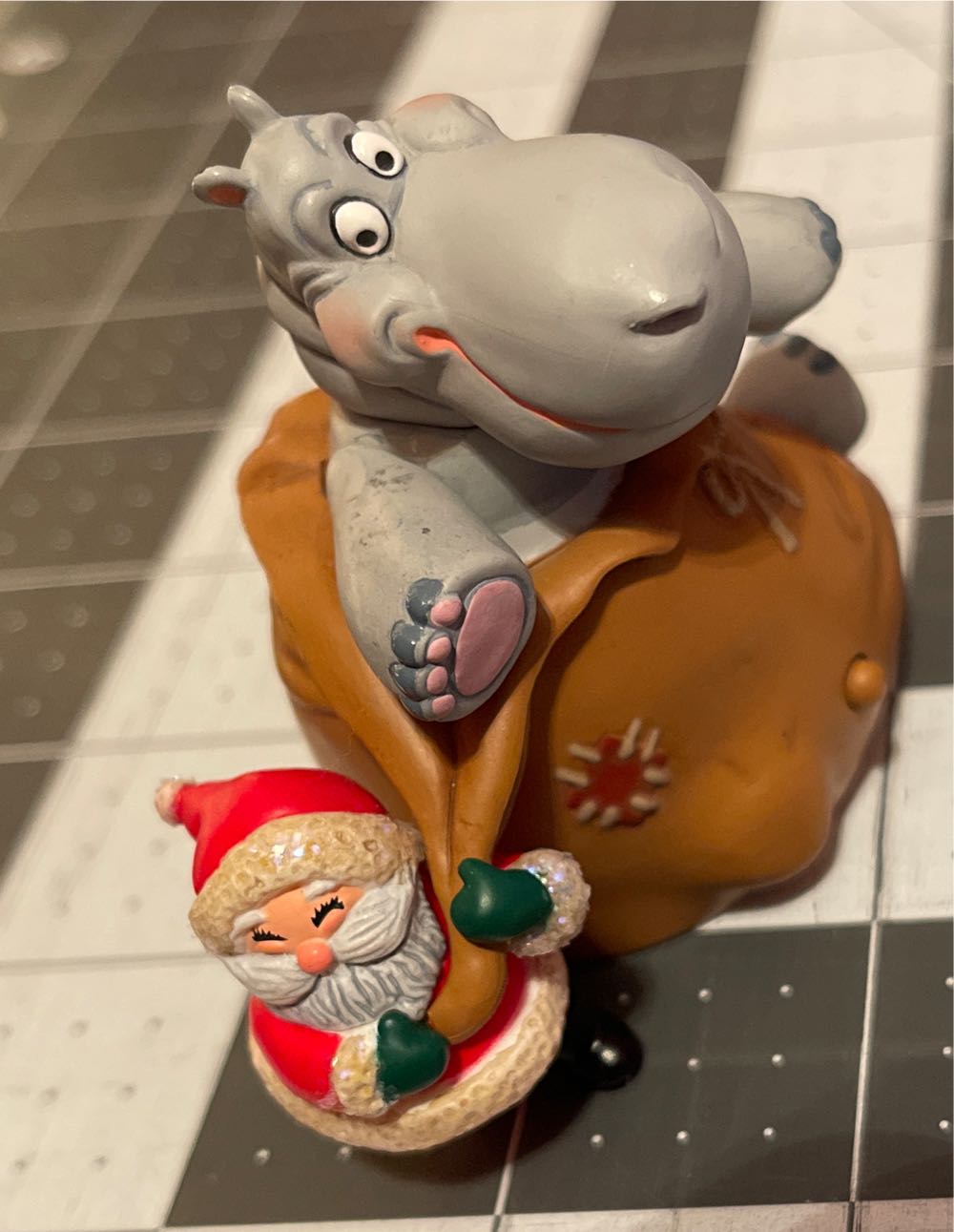 I Want A Hippopotamus For Christmas - Hallmark Keepsake (Magic) ornament collectible [Barcode 795902121396] - Main Image 4