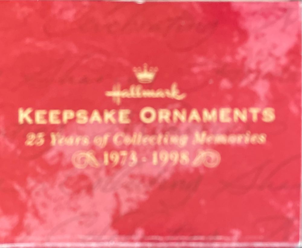 Mom And Dad - 25 Years of Collecting Memories (Mom And Dad) ornament collectible [Barcode 015012437706] - Main Image 4