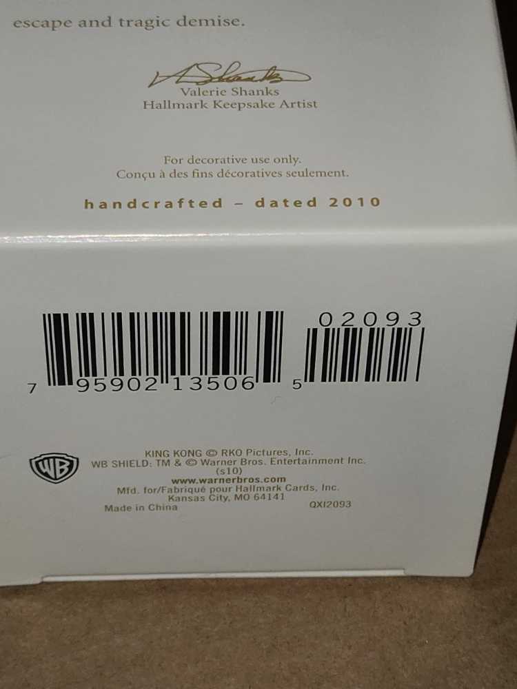 King Kong - Monsters ornament collectible [Barcode 795902135065] - Main Image 3