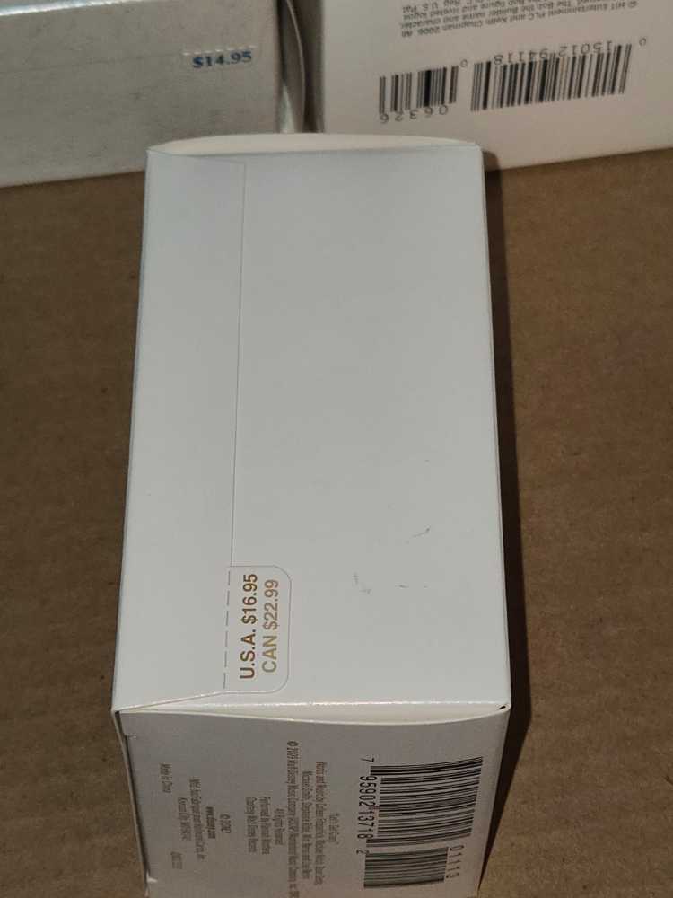 Disney Hanna Montana - Traveling In Style - Hannah Montana (Television) ornament collectible [Barcode 795902137182] - Main Image 4