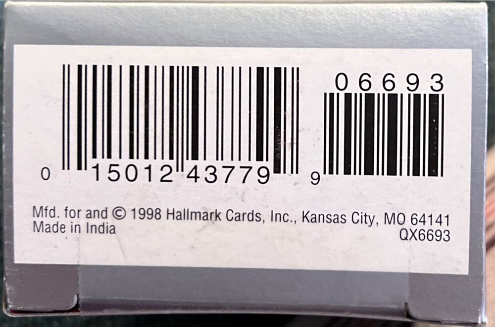 Sister to Sister  ornament collectible [Barcode 015012437799] - Main Image 3