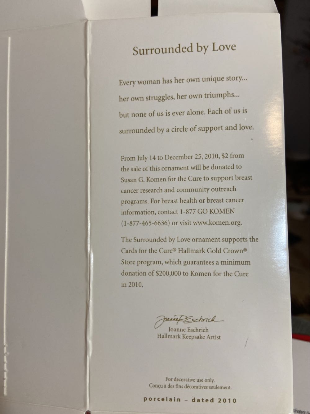 Susan G. Komen - 2010 - Surrounded By Love - Susan G. Komen (Collection) ornament collectible [Barcode 795902137984] - Main Image 2