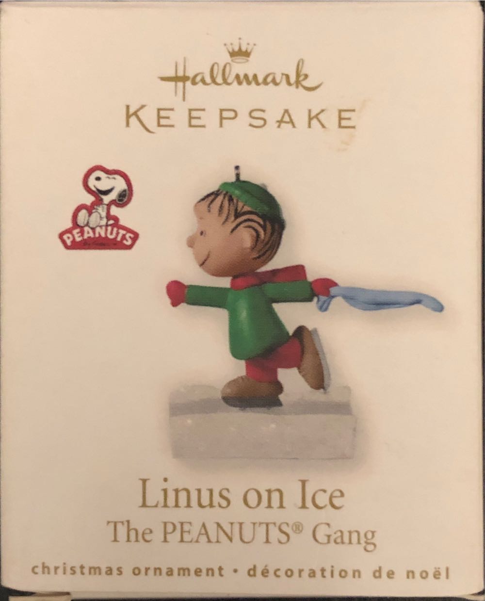 Linus On Ice - Peanuts Gang On Ice (Peanuts) ornament collectible [Barcode 795902142445] - Main Image 3