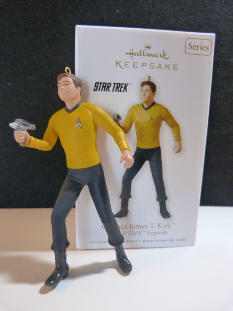 Star Trek: “CAPTAIN JAMES T. KIRK” #1 2010 Ornament - Star Trek Legends (Captain James T. Kirk) ornament collectible [Barcode 795902144913] - Main Image 2