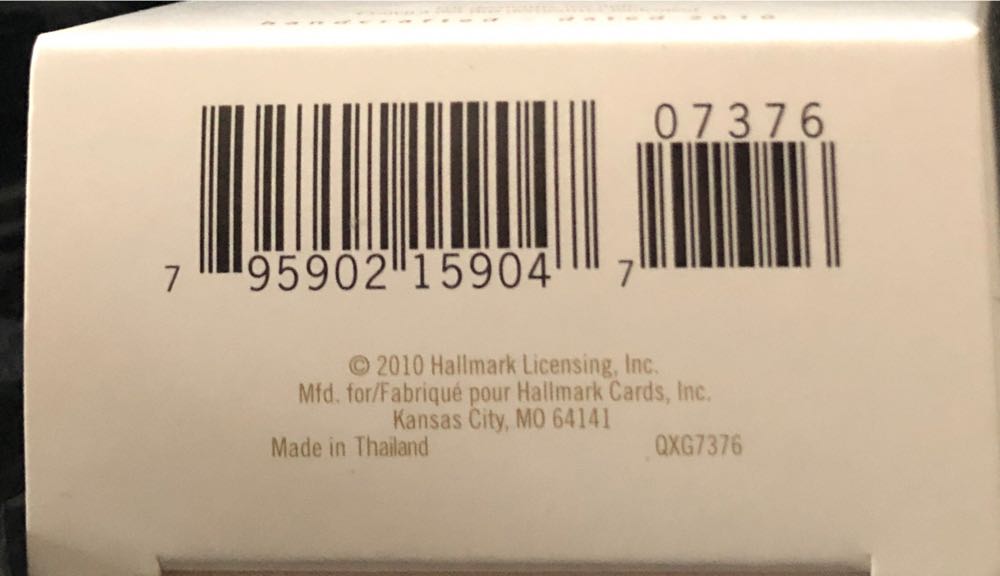 Let It Snow! - Collector’s Plate (Snowman) ornament collectible [Barcode 795902159047] - Main Image 3