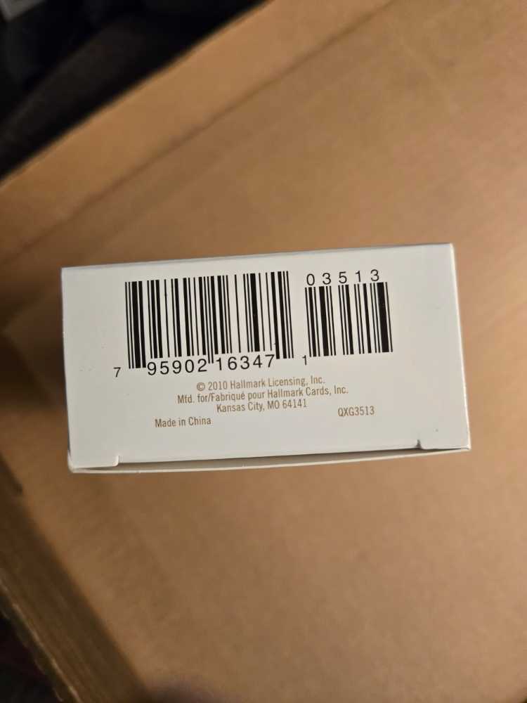 Prayer Angel  (Angel) ornament collectible [Barcode 795902163471] - Main Image 3