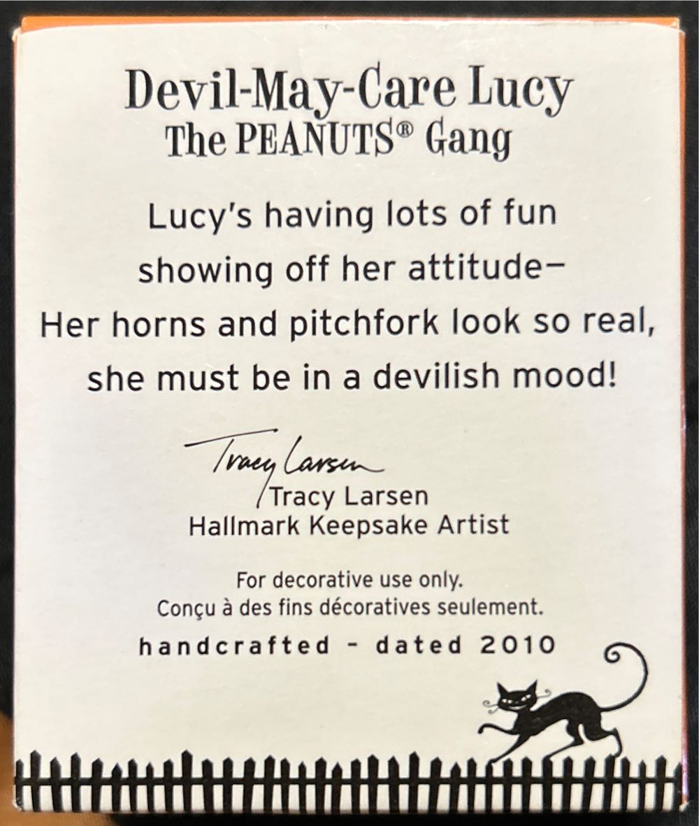 TPG10 Devil-May-Care Lucy - The Peanuts Gang (Halloween) ornament collectible [Barcode 795902163532] - Main Image 3