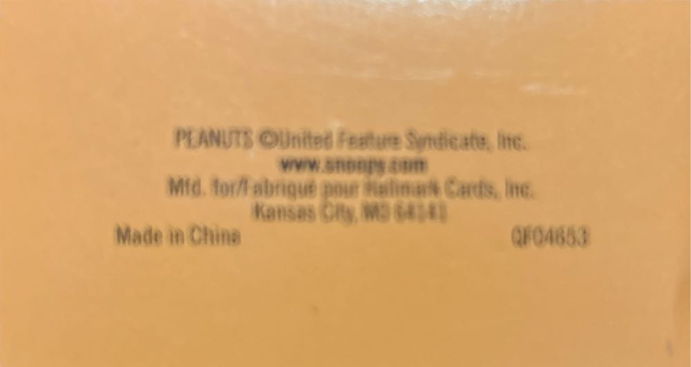 TPG10 Devil-May-Care Lucy - The Peanuts Gang (Halloween) ornament collectible [Barcode 795902163532] - Main Image 4