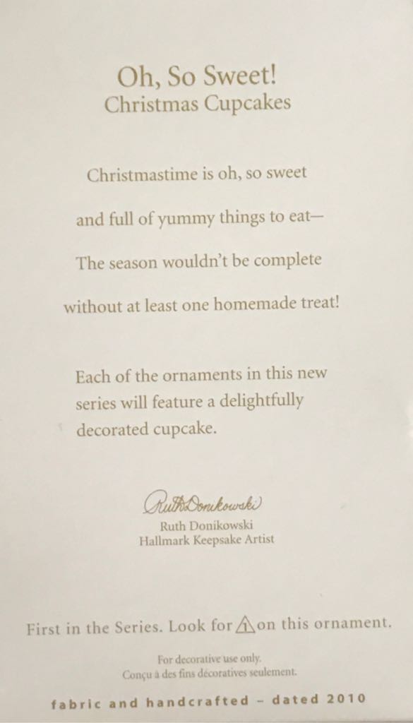 #1 Oh, So Sweet! - Christmas Cupcakes (Cupcake) ornament collectible [Barcode 795902164638] - Main Image 2