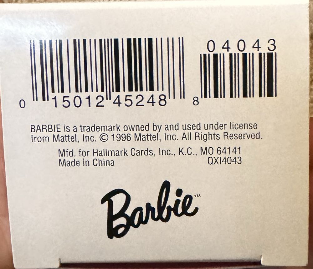 Barbie Silken Flame - Glamorous Evening (Barbie Series) ornament collectible [Barcode 015012452488] - Main Image 3