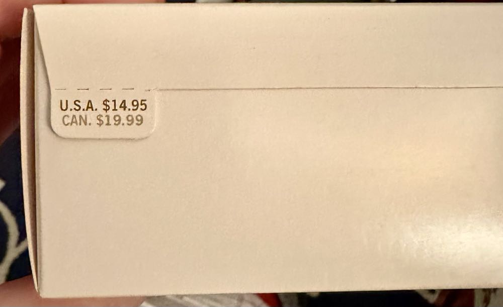 Love Is In Zee Air - Looney Tunes (Couples) ornament collectible [Barcode 795902191504] - Main Image 4